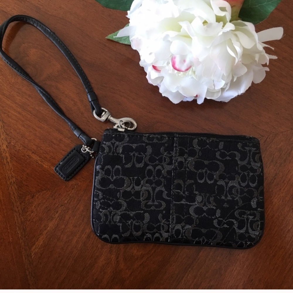 Coach signature wristlet black and silver